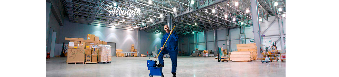 Эффективная уборка и безопасность на производственных площадках, в фабриках и складах